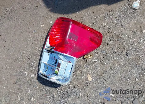 2010 Toyota Tundra Grade 4.6L V8 z USA, uszkodzony, nr VIN 5TFUM5F14AX014785